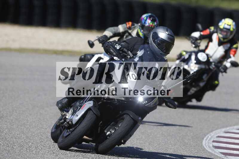 /01 02.04.2026 MAZ ADR/Gruppe gelb Gruppe gruen/10